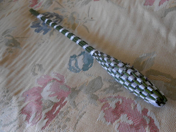 Lavender Wands, Weaving Ribbon Around Stems